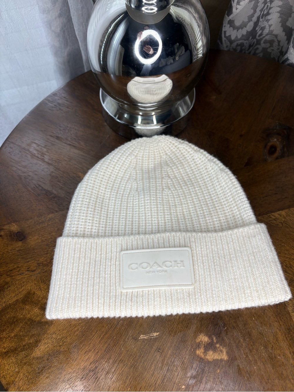 COACH Knitted Ribbed Beanie- Off White- UNISEX- OS-LIKE NEW